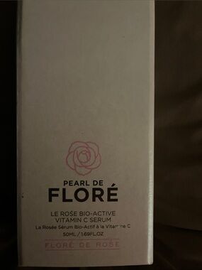 Le Rosé Vitamin C Serum — Pink